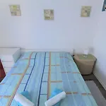 Tina شقة *